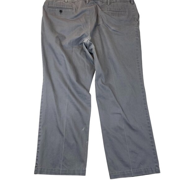 Dockers Mens Pants Size 44x32 Classic Fit Signature Khaki Flex Comfort Trousers - Picture 2 of 12